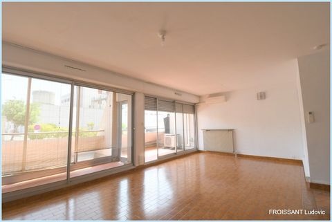 Bagnols-sur-cèze, Appartement à vendre 3 pièces 68 m² , dont 2 chambres et une cuisine séparée