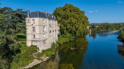 Château en bordure de Rivière, env 3.8ha et dépendances. TOULOUSE 40 min