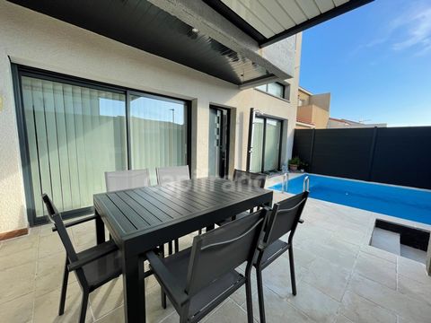 Dpt Pyrénées Orientales (66), à vendre proche Saint Cyprien à ELNE AVEC PISCINE ET GARAGE