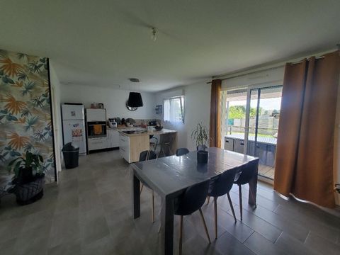 Plain pied-Séjour lumineux de 45 m² - 4 chambres