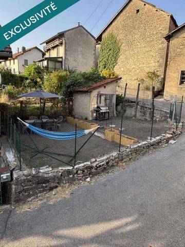 Maison 5 pièces 81 m2 dépendances et terrain
