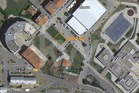 Plot approved for construction in height, inserted in the Allotment of Quinta Viana, located in Godim, Peso da Régua. Features of Lot 7A : Plot area - 253m2 Gross Construction Area - 872.00m2 Gross Dependent Area - 253.00m2 Number of floors - 4 Usage...