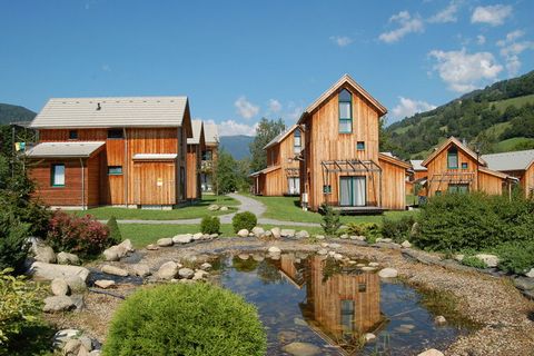Located in Kreischberg Murau, this charming holiday home is ideal for couples on vacation together, where guests can relax in the shared sauna and take a dip in the swimming pool in summer months. You are only 550 m from the amazing Austrian ski reso...