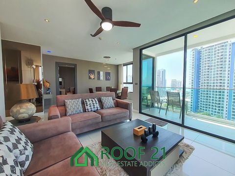 The Point Pratumna A modern condominium project that embodies contemporary architecture and offers residents both comfort and breathtaking surroundings. Located atop Pratumnak Hill, it provides clear views of South Pattaya Beach and is just a 5-minut...