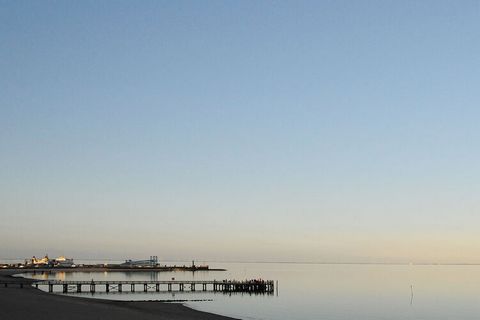 Appartement haut de gamme 4 étoiles dans un emplacement de première classe juste au bord de la mer (Sandwall 15a) et du centre-ville de Wyk.