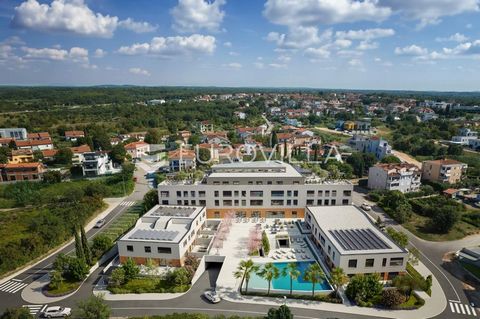 Istria, Poreč, the exclusive Veli Maj business-residential project consists of 54 apartments and 42 business premises. The project is divided into three units; central, southern and northern volume. The building has a swimming pool and an underground...