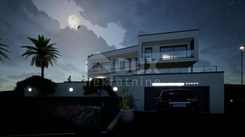 Location: Primorsko-goranska županija, Crikvenica, Crikvenica. CRIKVENICA - Bella villa urbana in costruzione con vista sul mare Stiamo mediando un meraviglioso progetto in costruzione a Crikvenica. Una bella villa urbana di 380 m2 sarà situata in un...