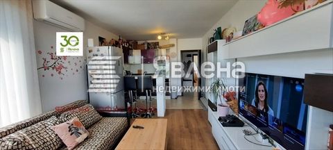 Agency 'Yavlena' offers for sale a one-bedroom brick sunny apartment in a gated complex in the 'Zelenika' area. The apartment is located on the second floor of five in a new building. The layout is: a large entrance hall, a living room with access to...