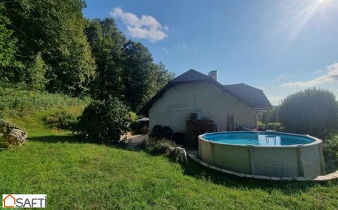 Sur les hauteurs de Chanaz à 30 minutes d'Aix Les Bains, vue sur le Rhône, secteur très calme, sans vis à vis, exposition Sud/Ouest. Cette charmante maison avec un terrain de 1012 m2 clôturé et paysagé. Elle est composée d'une cuisine équipée ouverte...