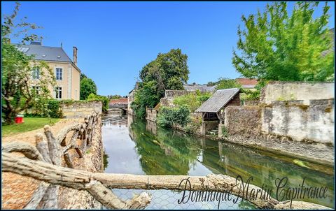 Maison à vendre 10 pièces (72)-218m²-P8- bord de Loir- cave- dépendances
