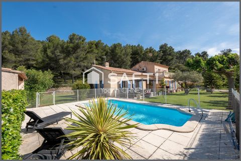 Maison T7 de 220m2 sur une parcelle de 4000m2 avec studio indépendant à Meyreuil (13590)