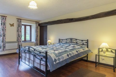 Nestled on the edge of Sourdeval-les-Bois, this 4-bedroom holiday home offers a peaceful escape for up to 8 guests. Surrounded by rolling meadows and woodland, the home features impeccable interiors, a private fenced garden with outdoor furniture, ba...
