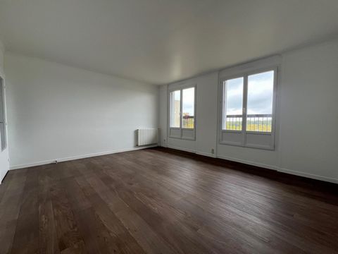 Bel Appartement 2 Pièces 60 m2 Hab 84 m2 Surf utile.
