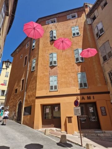 Appartement à vendre 3 pièces GRASSE (06)