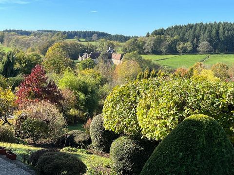 Élégante propriété en pierre  10 pièces  Vue dominante