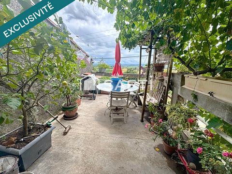 MAISON DE VILLAGE AU CALME AVEC UN JARDIN NON ATTENANT