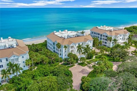 Experience luxury coastal living in this beautifully remodeled direct oceanfront residence. A private elevator opens to breathtaking ocean views that grace the living, dining, kitchen & primary suite. Enjoy a gas fireplace, family rm & chef's island ...