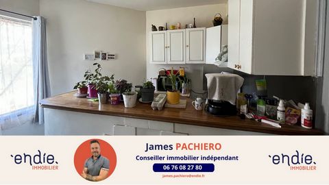 Nous sommes heureux de vous présenter en vente à GRAY (70100) cet appartement de 3 pièces de 60 m². Il comporte deux chambres, une cuisine aménagée, une salle de bains, une salle d'eau et une buanderie. Un chauffage convecteur individuel est installé...