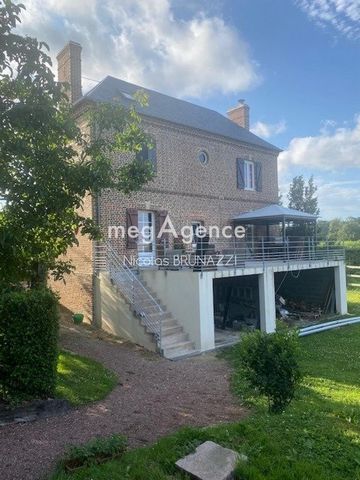 Belle maison en briques avec terrain