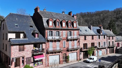 VILLECOMTAL - IMMEUBLE DE RAPPORT DE 320m² HABITABLES