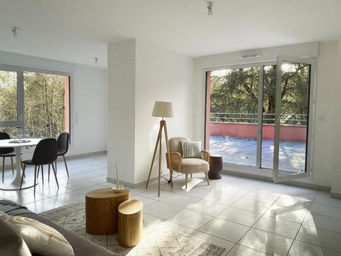 T4 de standing 84 m2 avec terrasse de 9 m2