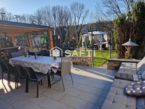 MAISON JUMELEE 110M2 AVEC GARAGE ;JARDIN; TERRASSES ET CABANON AU CALME PROCHE FRONTIERE