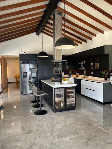 Beautiful NEW Finca of 200 M2 + DECK 100 M2 - Mezzanine - Workshop room with half bathroom - Deeds at 100% - 8 km before GOMEZ PLATA - PUENTE GABINO - In parcelation with WATERFALL AND PUDDLES without administration - Own spring water with purificati...