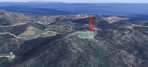 Evia, Municipality of Kymi, Aliveri Petries. For sale a plot of 30,000 (20,000+ 10,000 sq.m. the road separates them). It is possible to supply electricity and water, it is suitable for both private and professional use, sale price 60,000 opportunity...