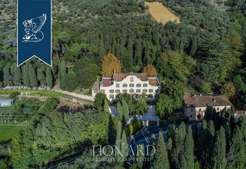 This prestigious 17th-century historical villa is for sale near Lucca. Built in the 1600s and remodeled in the 1930s by Cecil Pinsent, a well-known English landscape architect, this splendid property is surrounded by a luxuriant three-hectare park th...