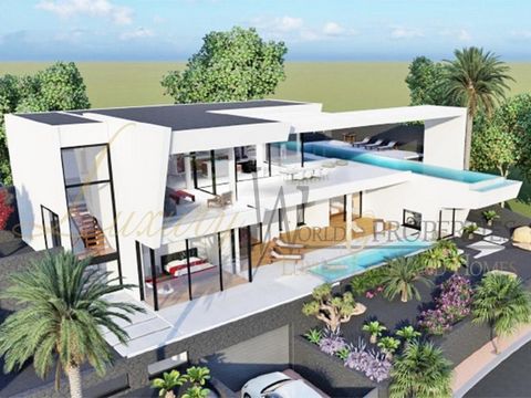 Luxury World Properties is pleased to offer a plot with project and license in the luxurious area of Abama. It has an area of 780 m2 and the construction of a 3-storey villa with a living area of 560 m2 is planned. Abama Resort Tenerife is an exclusi...