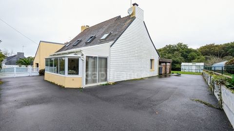 Dpt Finistère (29), à vendre POULDREUZIC maison 9 pièces de 166 m²