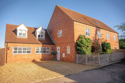 Boasting an impressive 4,988 sq.ft (approx.) of accommodation spans across three floors, and the outside space extending to in the region of 4 acres (stms), this property has no shortage of flexible living space. Presented in immaculate order and fit...