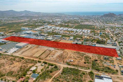 Introducing Terreno Cabo Commercial Residencial Land, a remarkable parcel that presents commercial and residential development opportunities. This prime property offers over 78 linear meters (256 linear feet) of highway frontage, ensuring excellent v...