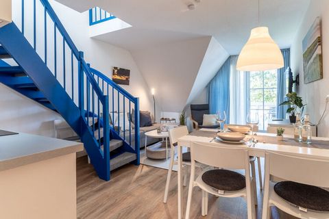 Appartement de vacances meublé lumineux et convivial dans un bel immeuble à l'entrée de St. Peter-Ording dans le quartier populaire d'Ording. Quatre quartiers sont alignés le long de la plage de plus de 12 km de long et jusqu'à 2 km de large : Bad, B...