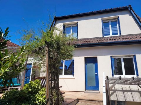 MAISON FAMILIALE AU CALME AVEC TERRASSE ET STATIONNEMENT