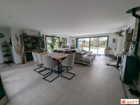 Maison lumineuse, équipements de qualité et piscine
