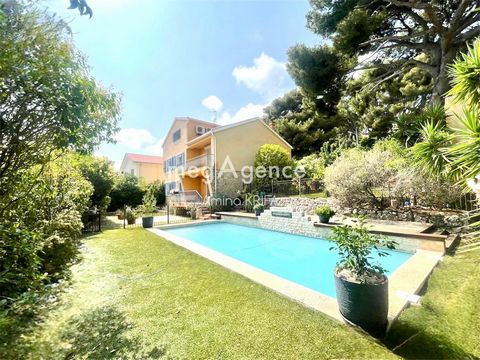 Maison d'exception avec vue mer