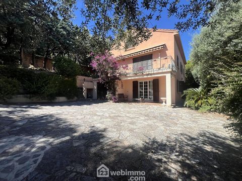 Maison - 220m² - Bastia