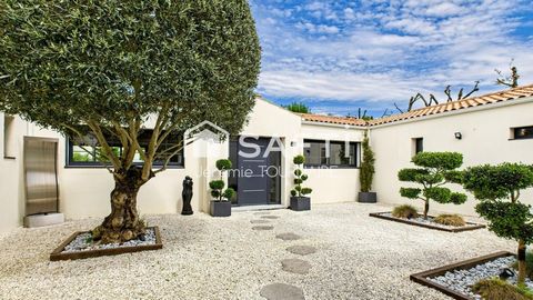 Magnifique maison d'architecte avec très belle piscine