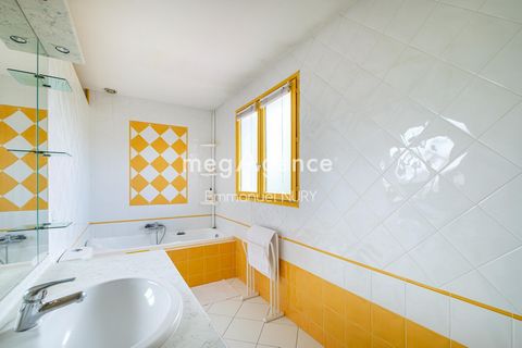 photo no. 10
