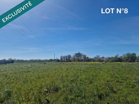 TERRAIN À BÂTIR (Lot 8) - VIABILISÉ - 548 m2 - LIBRE CONSTRUCTEUR