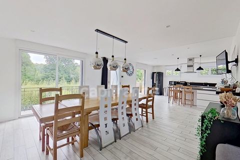 Dpt Côtes-d'Armor (22) - À vendre Saint-Agathon - Maison T6 - 160 m² - 4 chambres + studio indépendant - Terrain clos 1300 m² - Terrasse - Carport