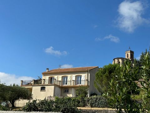 Villa méditerranéenne avec piscine et vues – Le Bousquet-d’Orb (34260)