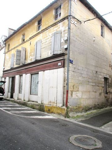 Maisin de ville à restaures