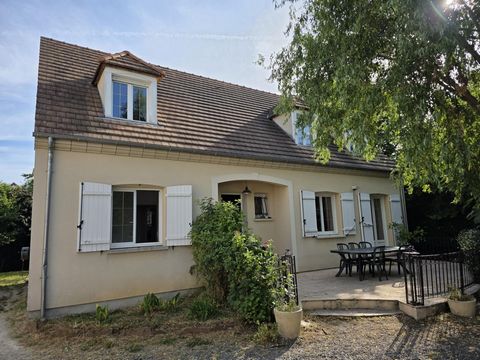 Maison de 157 m² au sol sur terrain de 767 m²