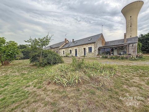 Ancienne ferme avec dépendances en pierres