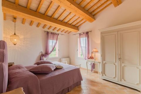 This 4-bedroom villa in Fossombrone is a great holiday accommodation for groups with pets. Located in Marche in Italy, it can entertain up to 8 guests. The villa offers an outdoor swimming pool to unwind. The accommodation is a good starting point fo...