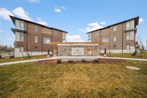 Newly Built Beautifully Upgraded Icon/Forest District Freehold Townhouse. 2 Cars Garage Close To All Amenities, Schools, Parks, Shopping, Go & Hwy 401, 9 Foot Ceilings, Laminate Floors Throughout, 3 Bedrooms, 3 Bathrooms, Kitchen With Stainless Appli...