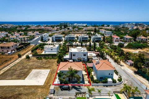 The property is a 3-bedroom two-storey house in Agia Napa. It is located 160m from Larnaca-Agia Napa highway and 750m from Nissi beach. The house it is part of a residential complex. It has an enclosed area of 154sqm and 2sqm uncovered verandas. The ...