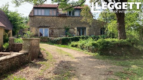 A21342TYS24 - E X C L U S I V E to Leggett - Character property in a quiet hamlet benefiting from exceptional views, currently divided into 2 units - one is a 3 bed and the other a 2 bed - this can be easily knocked through to return it to one whole ...